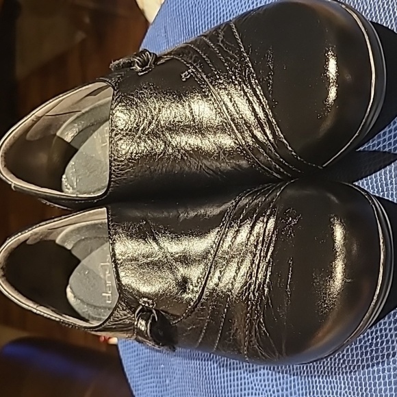 Dansko Shoes - Dansko sz.7.5/8. Franny milled Nappa black calf. Black (#1197)